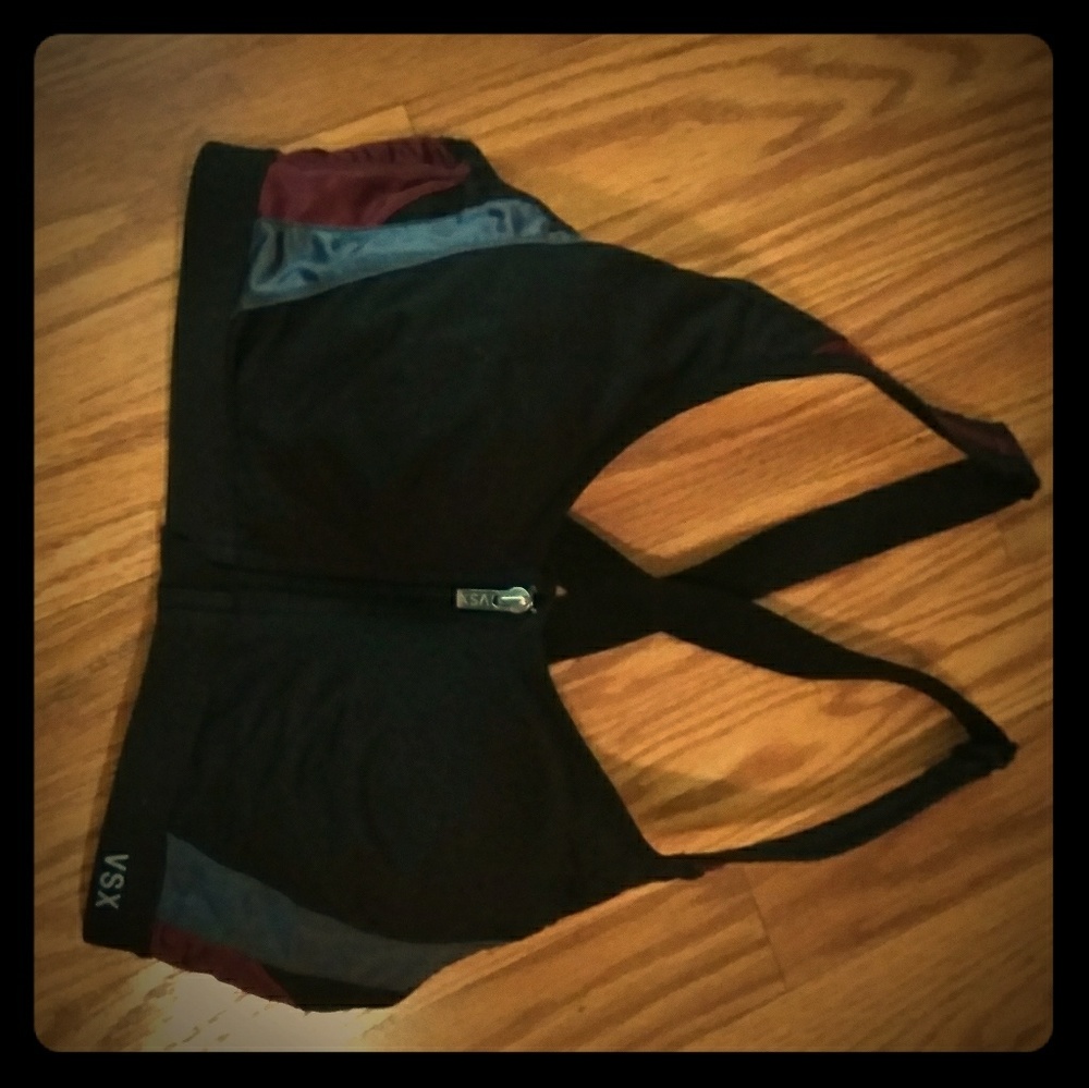 Victoria's secret knockout sports bra 32c